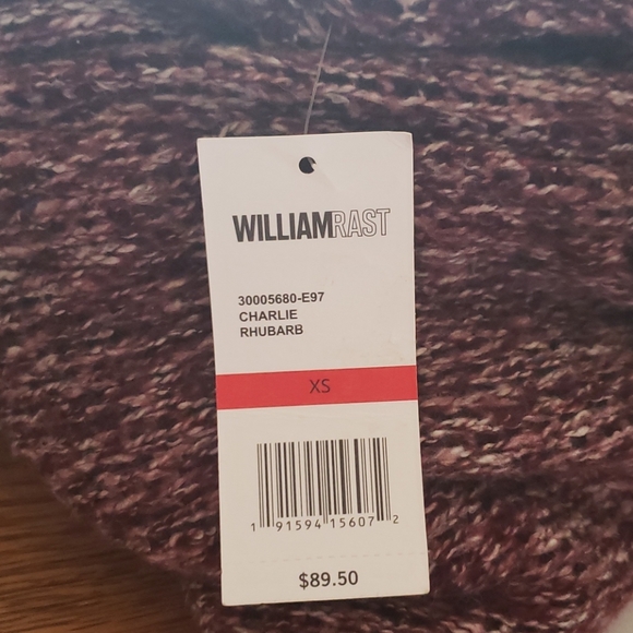 Sweater - Picture 4 of 4